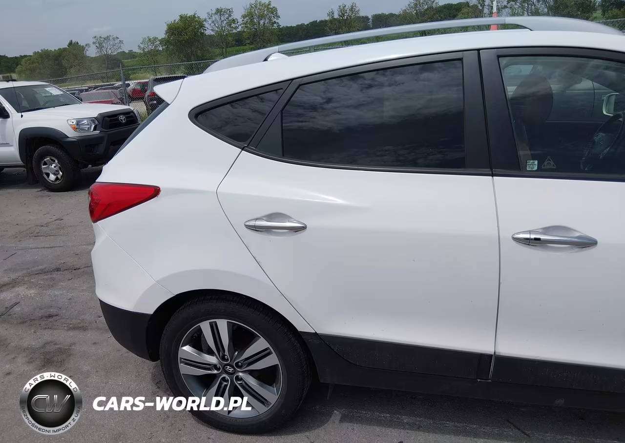 2015 Hyundai Tucson Limited VIN:KM8JU3AG7FU114113 - 17