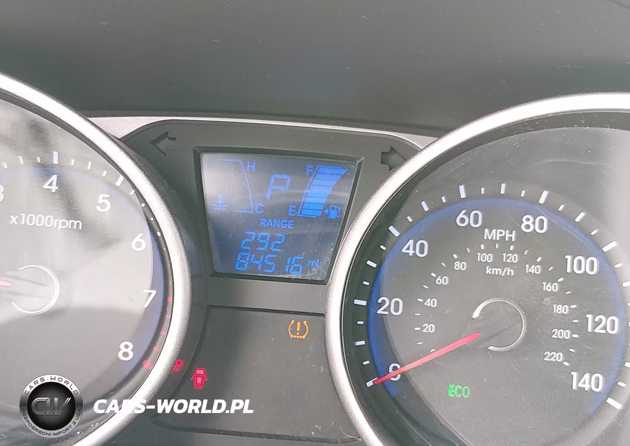 2015 Hyundai Tucson Limited VIN:KM8JU3AG7FU114113 - 7