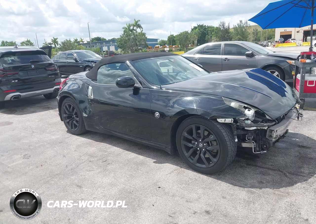 2018 Nissan 370Z Touring