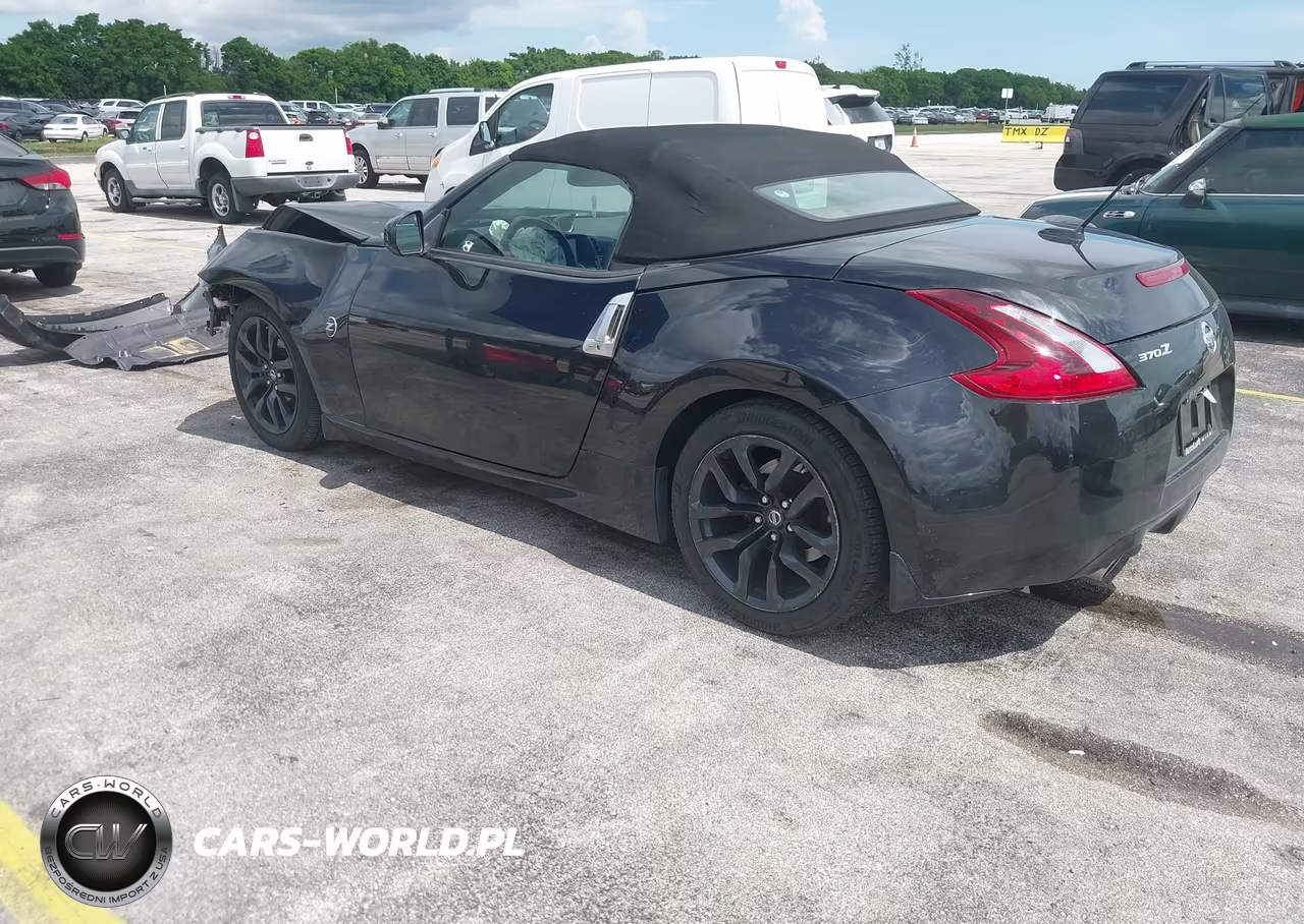 2018 Nissan 370Z Touring VIN:JN1AZ4FH2JM520261 - 3