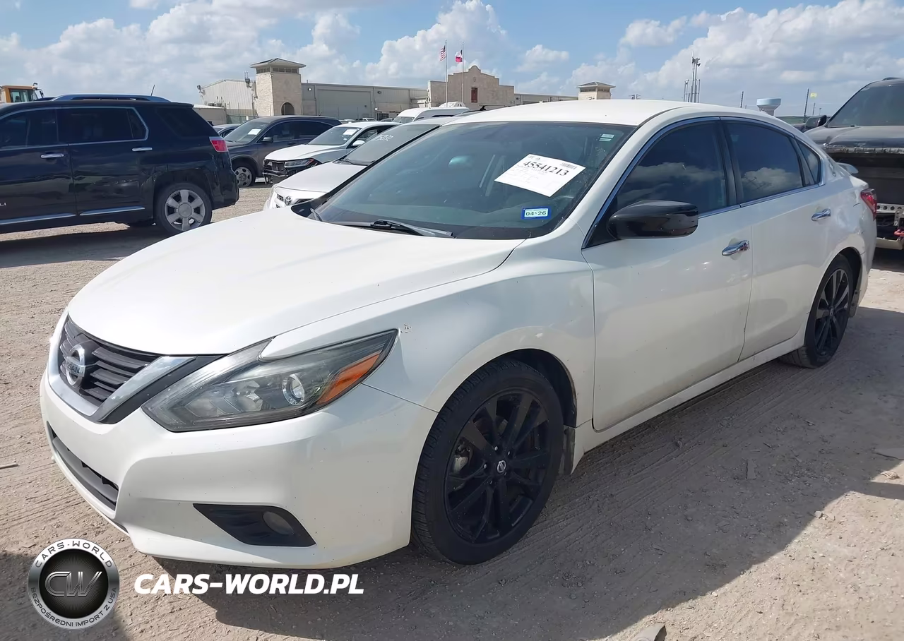 2017 Nissan Altima 2.5 Sr VIN:1N4AL3AP0HC298557 - 2