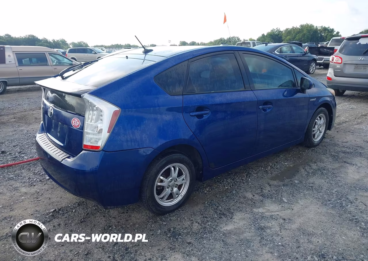 2010 Toyota Prius Iii VIN:JTDKN3DU6A0180191 - 4