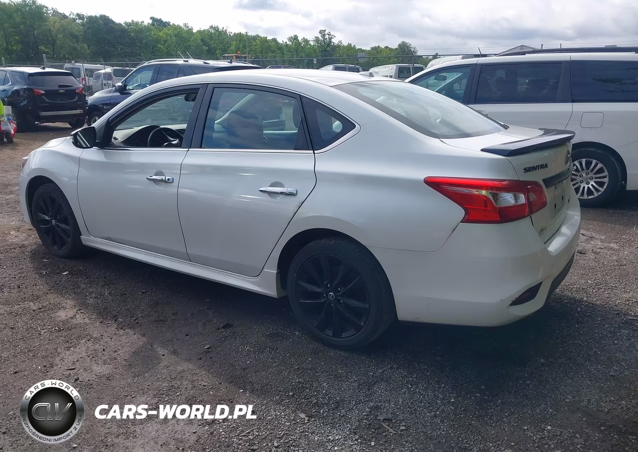 2018 Nissan Sentra Sr VIN:3N1AB7AP6JY259525 - 3