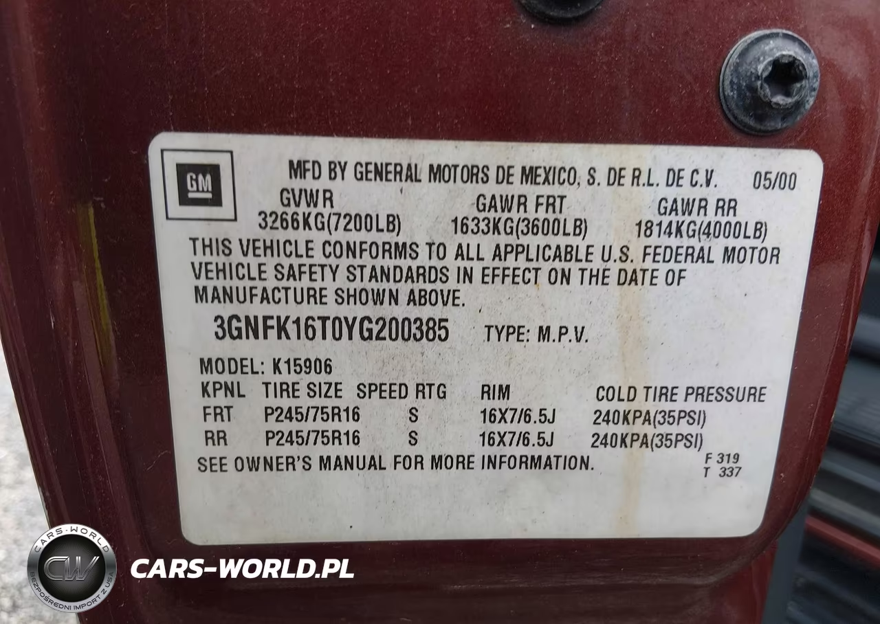 2000 Chevrolet Suburban K1500 VIN:3GNFK16T0YG200385 - 9