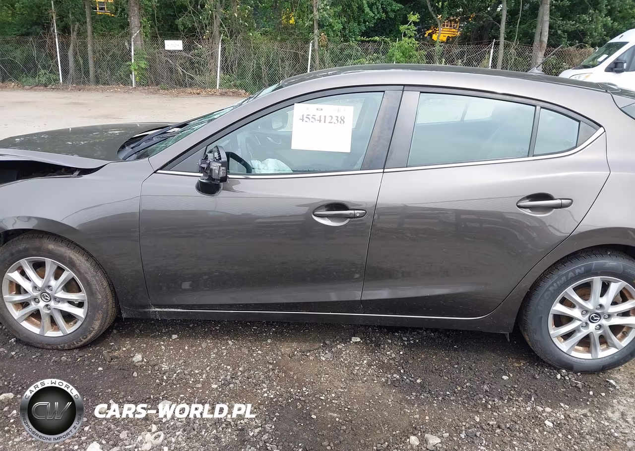 2015 Mazda Mazda3 I Touring VIN:3MZBM1L79FM231378 - 14