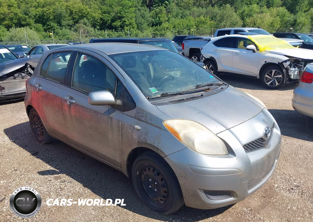 2010 Toyota Yaris – zdjęcie 1 z 10
