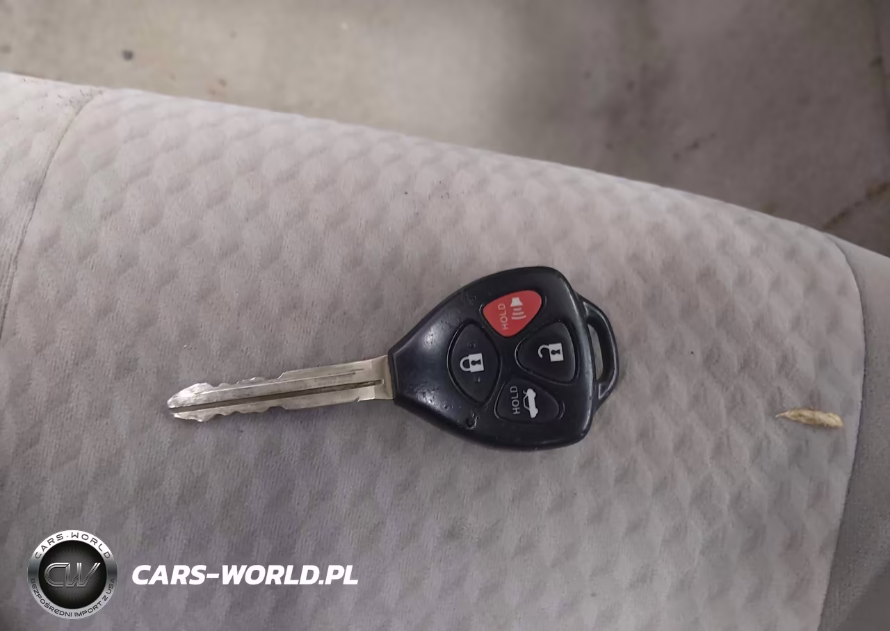 2010 Toyota Camry Le VIN:4T1BF3EK9AU082044 - 11