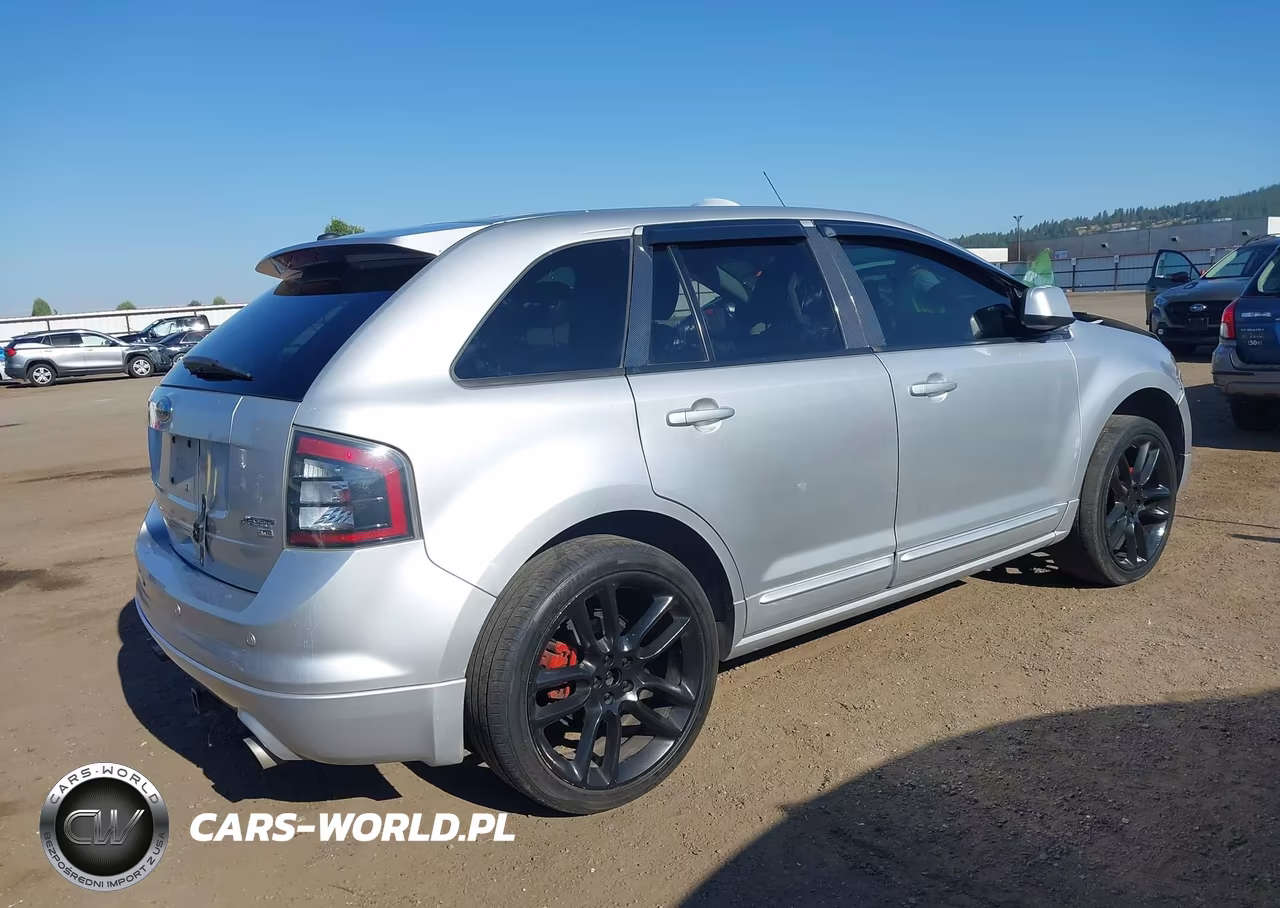2010 Ford Edge Sport VIN:2FMDK4AC8ABA00108 - 4
