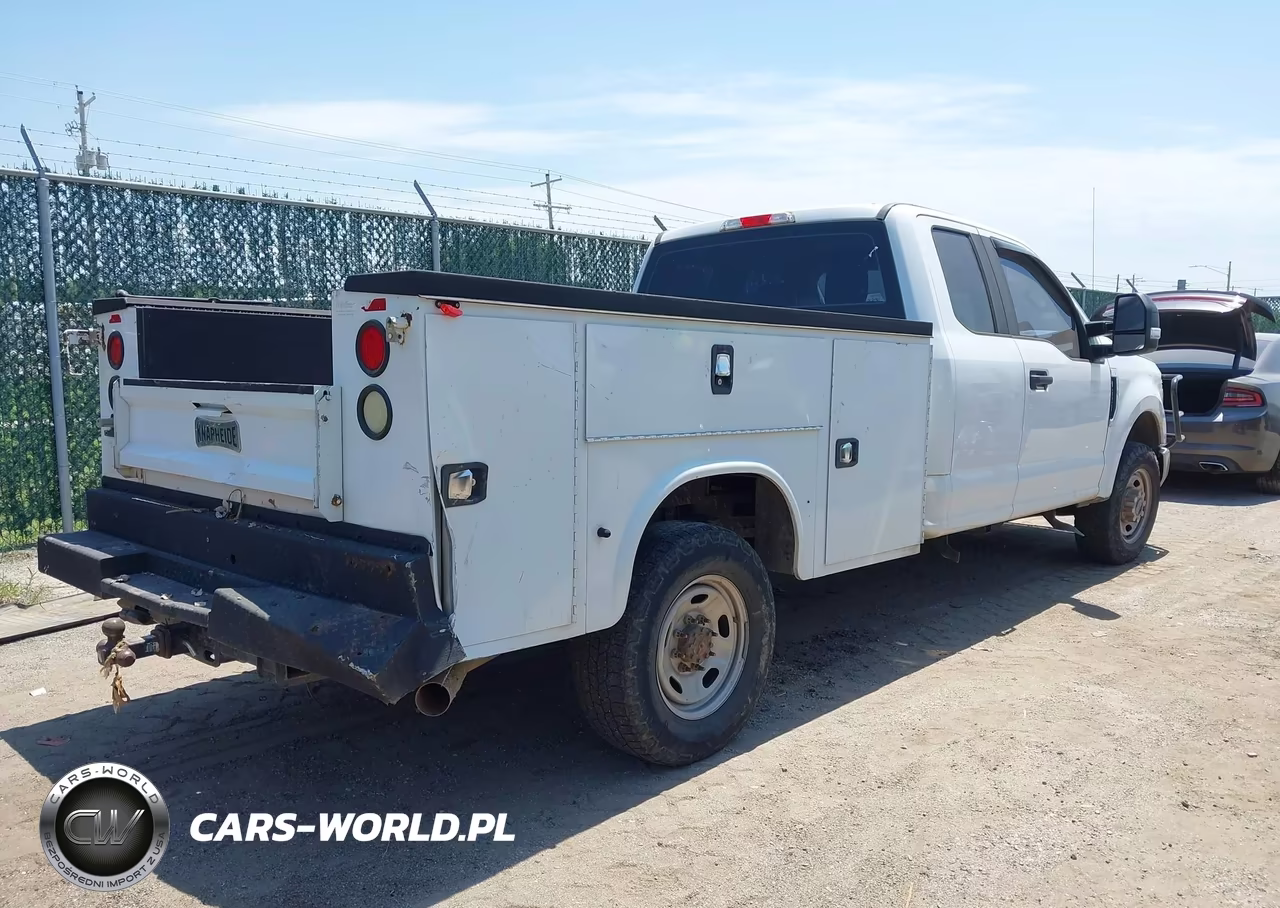 2017 Ford F-250 Lariat-Xl-Xlt VIN:1FT7X2A66HEE81363 - 4