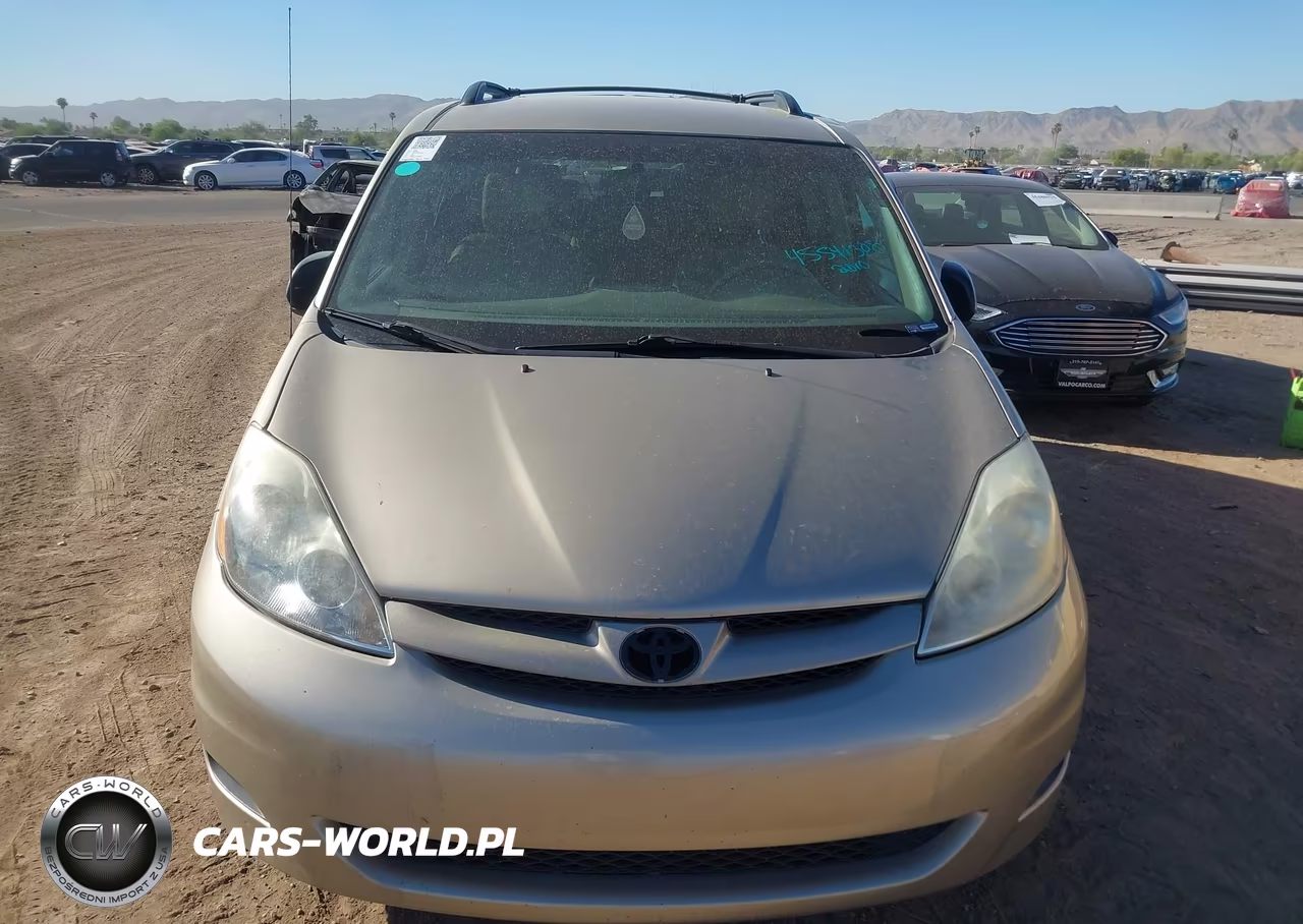 2010 Toyota Sienna Le VIN:5TDKK4CC1AS334889 - 6