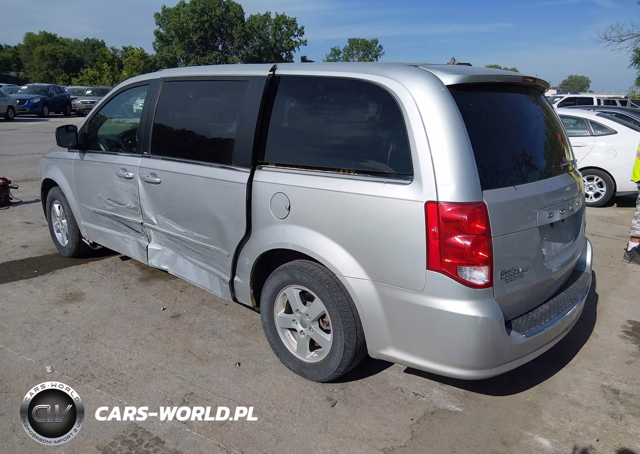 2012 Dodge Grand Caravan Crew VIN:2C4RDGDG6CR198301 - 3