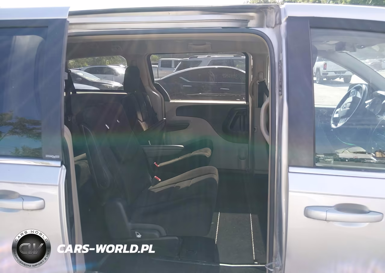 2012 Dodge Grand Caravan Crew VIN:2C4RDGDG6CR198301 - 8