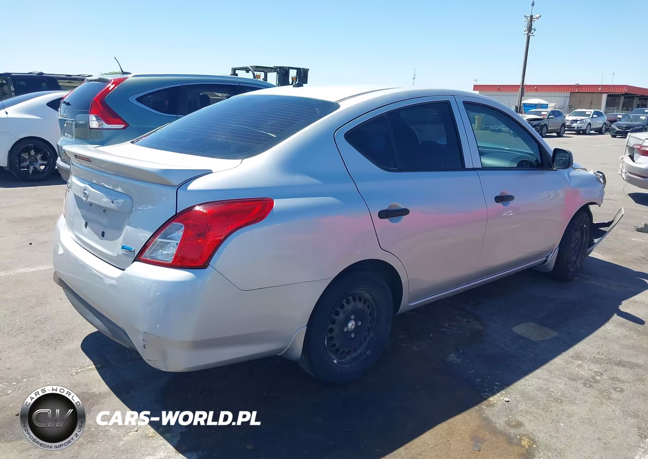 2015 Nissan Versa 1.6 S+ VIN:3N1CN7AP9FL816755 - 4