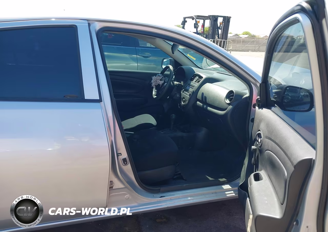 2015 Nissan Versa 1.6 S+ VIN:3N1CN7AP9FL816755 - 5