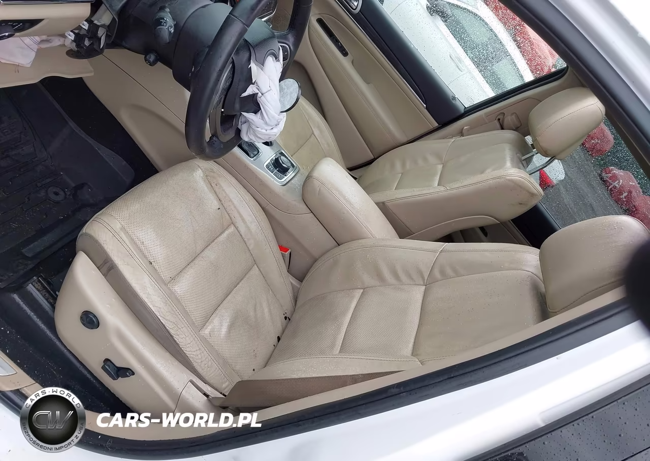 2019 Jeep Grand Cherokee Limited 4X4 VIN:1C4RJFBG5KC677550 - 20