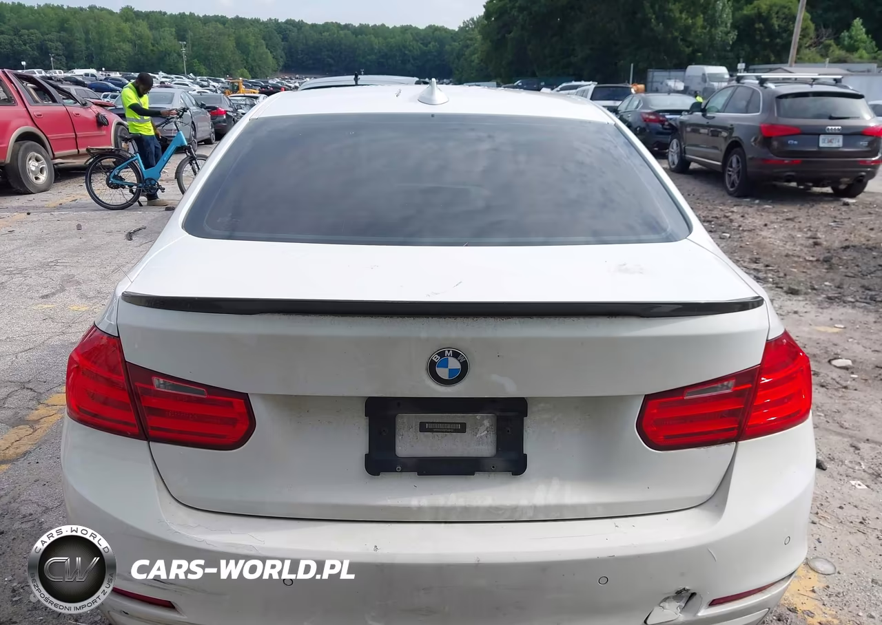 2015 BMW 328I xDrive VIN:WBA3B3C59FF548405 - 16