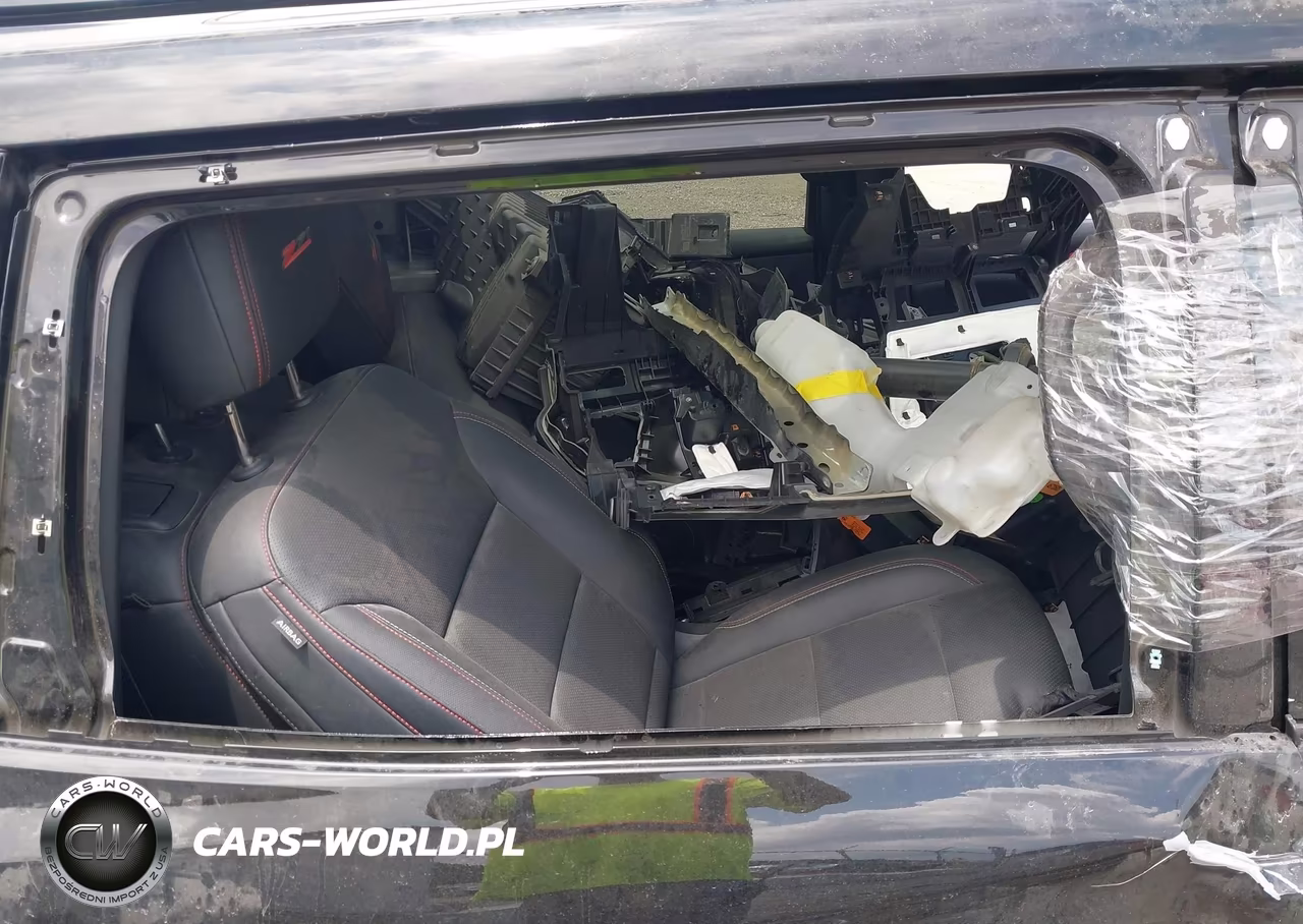 2024 Chevrolet Traverse Awd Z71 VIN:1GNEVJKS9RJ156399 - 8
