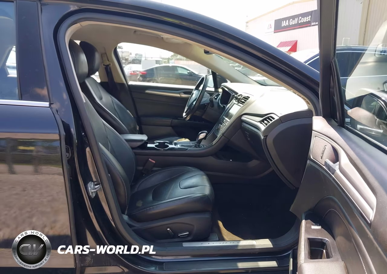 2014 Ford Fusion Titanium VIN:3FA6P0K99ER358874 - 5
