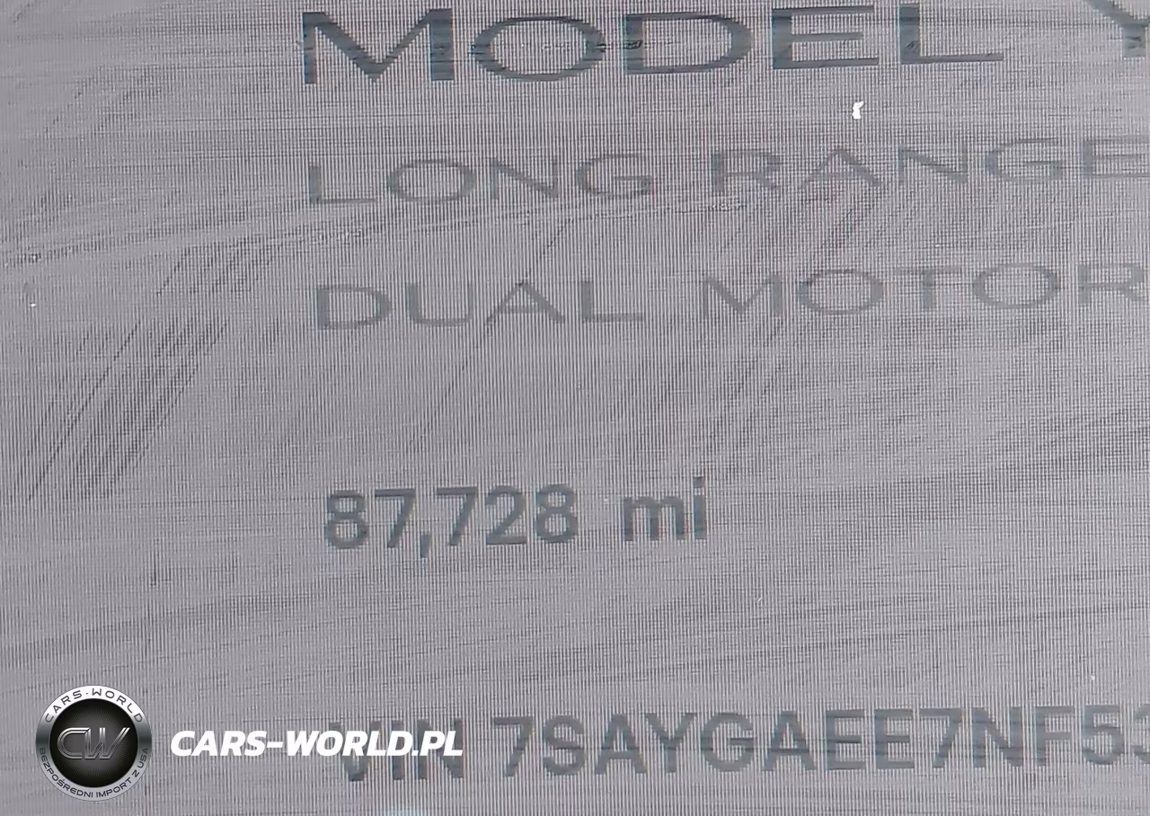2022 Tesla Model Y Long Range Dual Motor All-Wheel Drive VIN:7SAYGAEE7NF530194 - 15