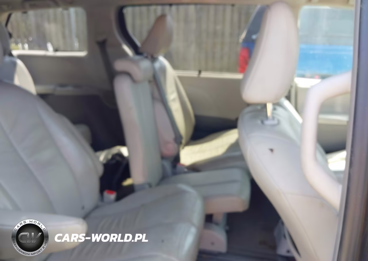 2012 Toyota Sienna Xle V6 8 Passenger VIN:5TDYK3DC5CS210338 - 8