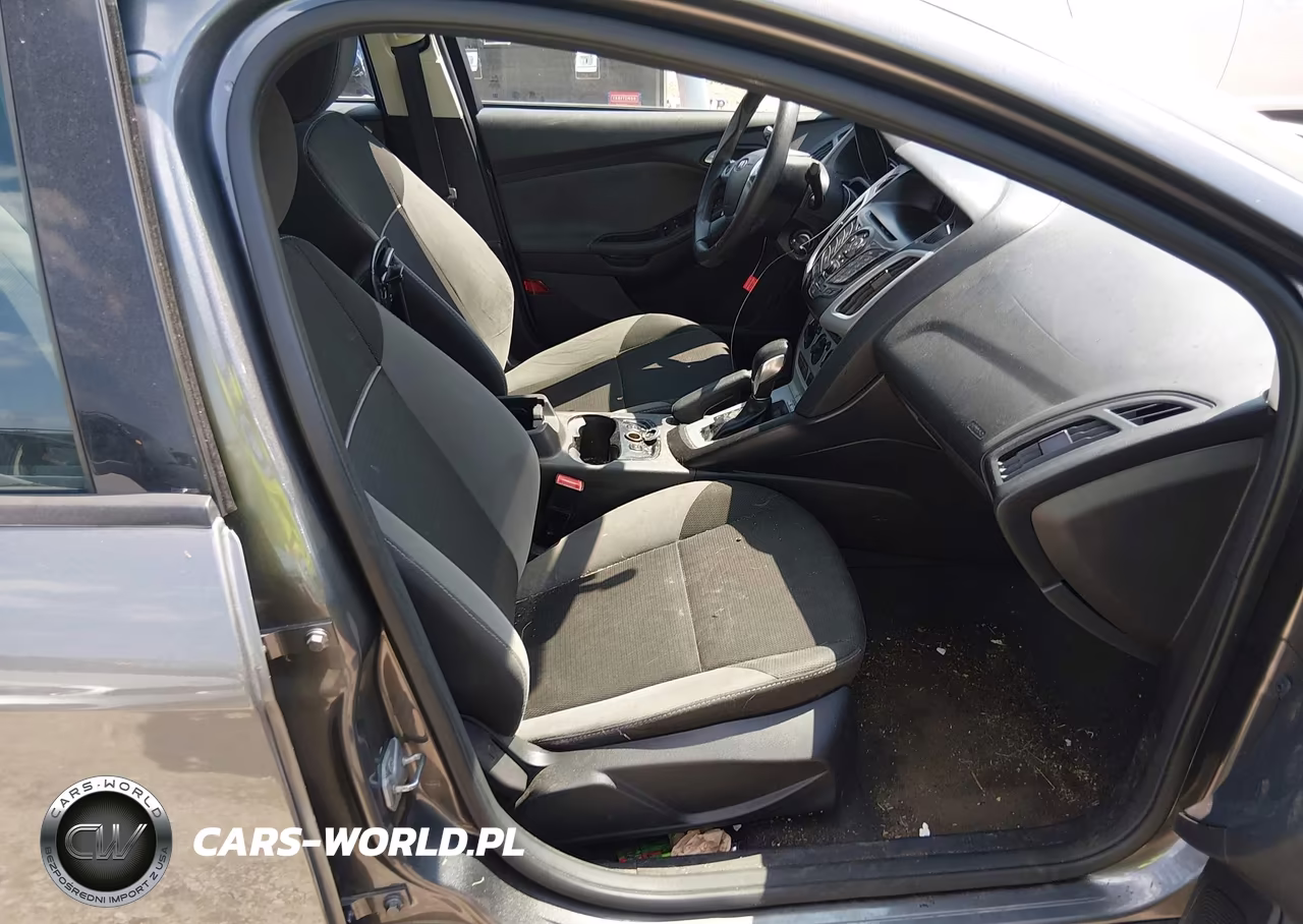 2014 Ford Focus Se VIN:1FADP3F25EL202044 - 5