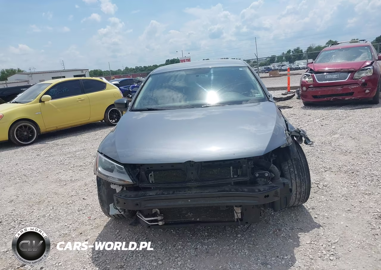 2015 Volkswagen Jetta 2.0L S VIN:3VW2K7AJ3FM215829 - 13