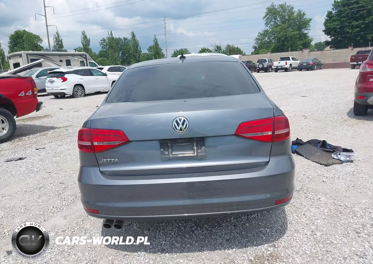2015 Volkswagen Jetta 2.0L S VIN:3VW2K7AJ3FM215829 - 17