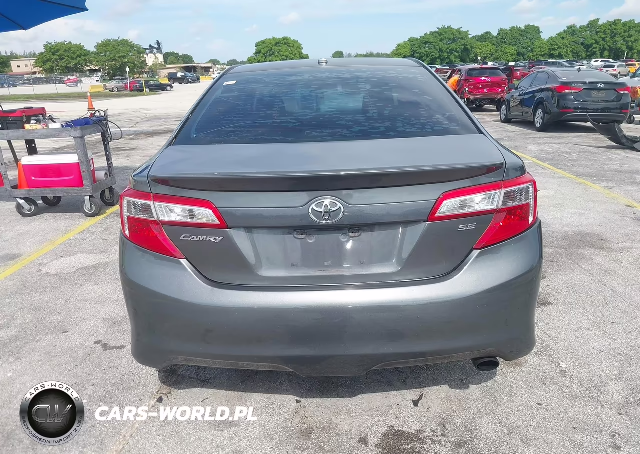 2013 Toyota Camry Se VIN:4T1BF1FK2DU275756 - 16