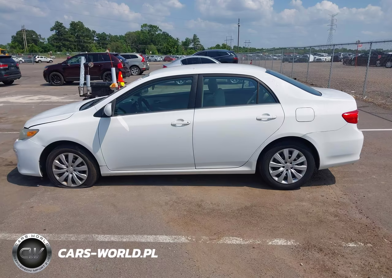 2013 Toyota Corolla Le VIN:2T1BU4EE9DC984530 - 14