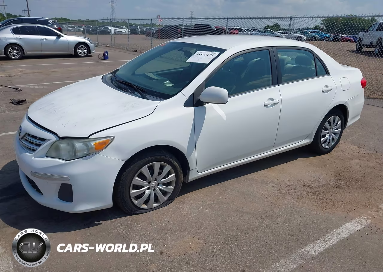 2013 Toyota Corolla Le VIN:2T1BU4EE9DC984530 - 2
