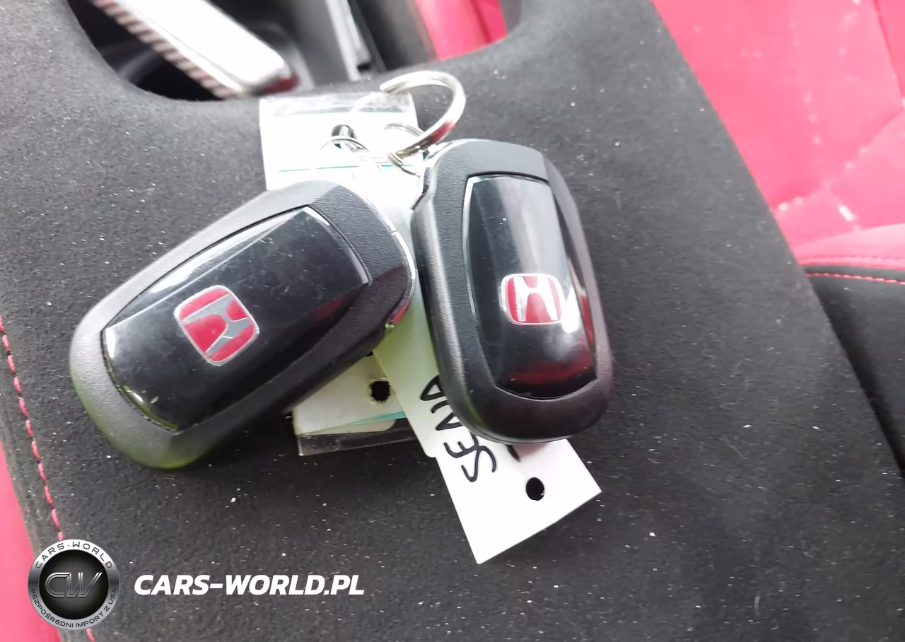 2024 Honda Civic Type R VIN:JHMFL5G48RX000807 - 11