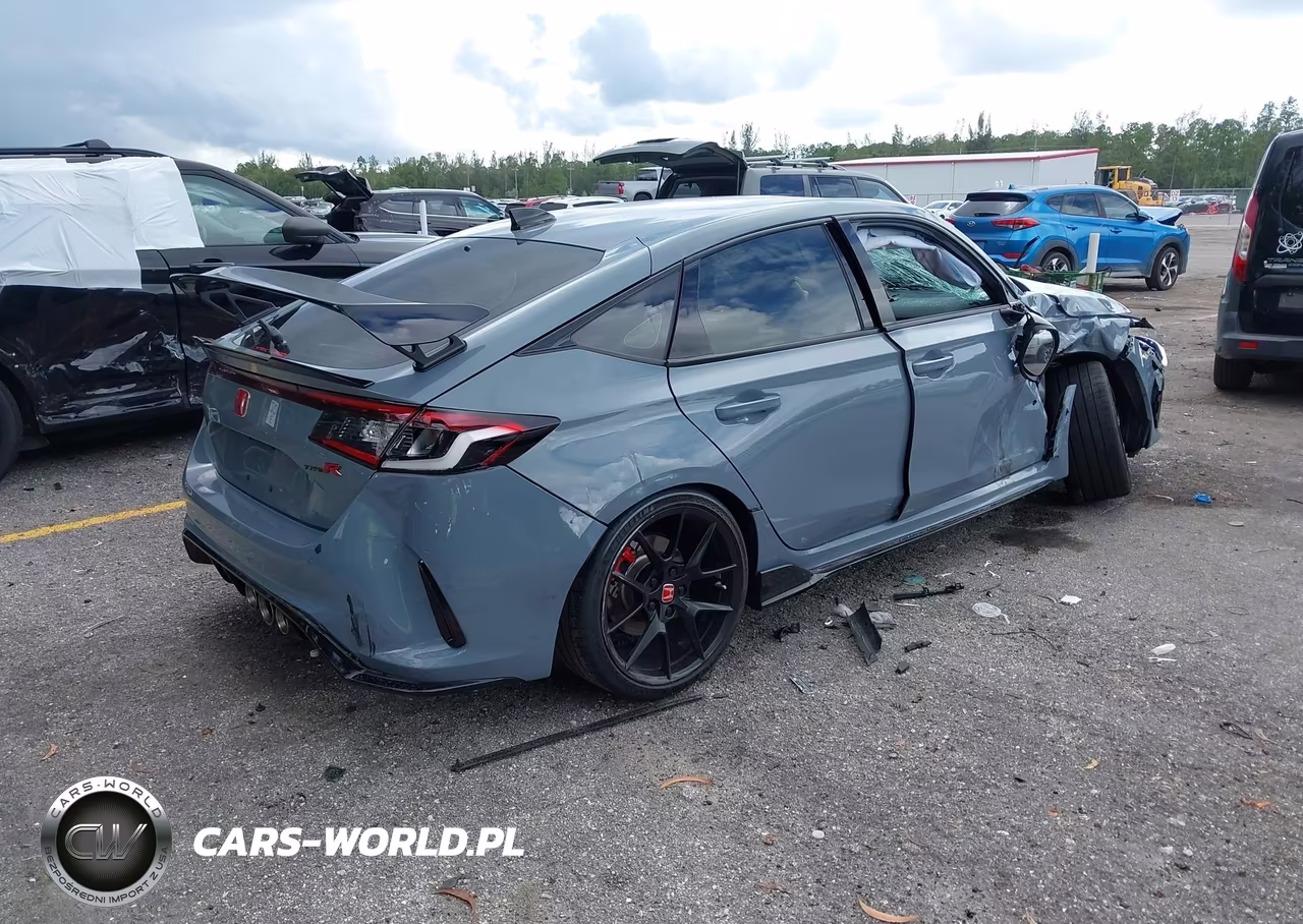 2024 Honda Civic Type R VIN:JHMFL5G48RX000807 - 4