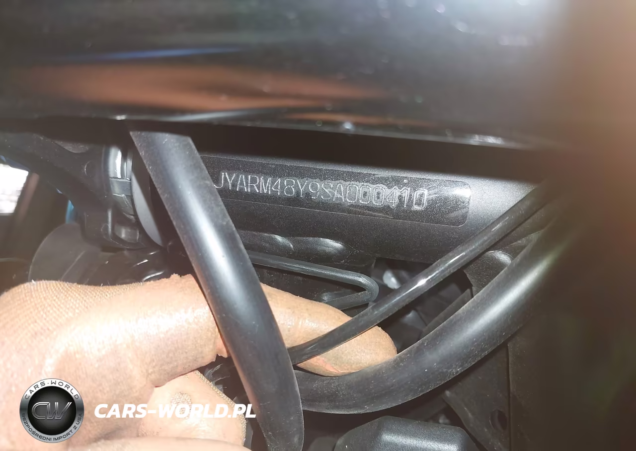 2025 Yamaha Mtn690 C VIN:JYARM48Y9SA000410 - 10
