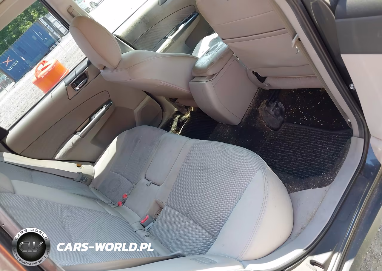 2013 Subaru Forester 2.5X Premium VIN:JF2SHADC2DH439818 - 8
