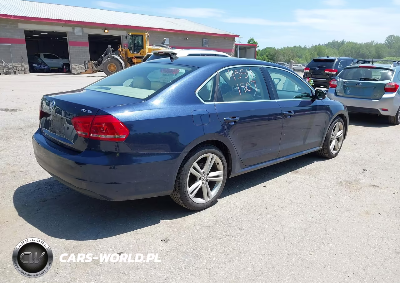 2015 Volkswagen Passat 2.0L Tdi Se VIN:1VWBV7A38FC003857 - 4