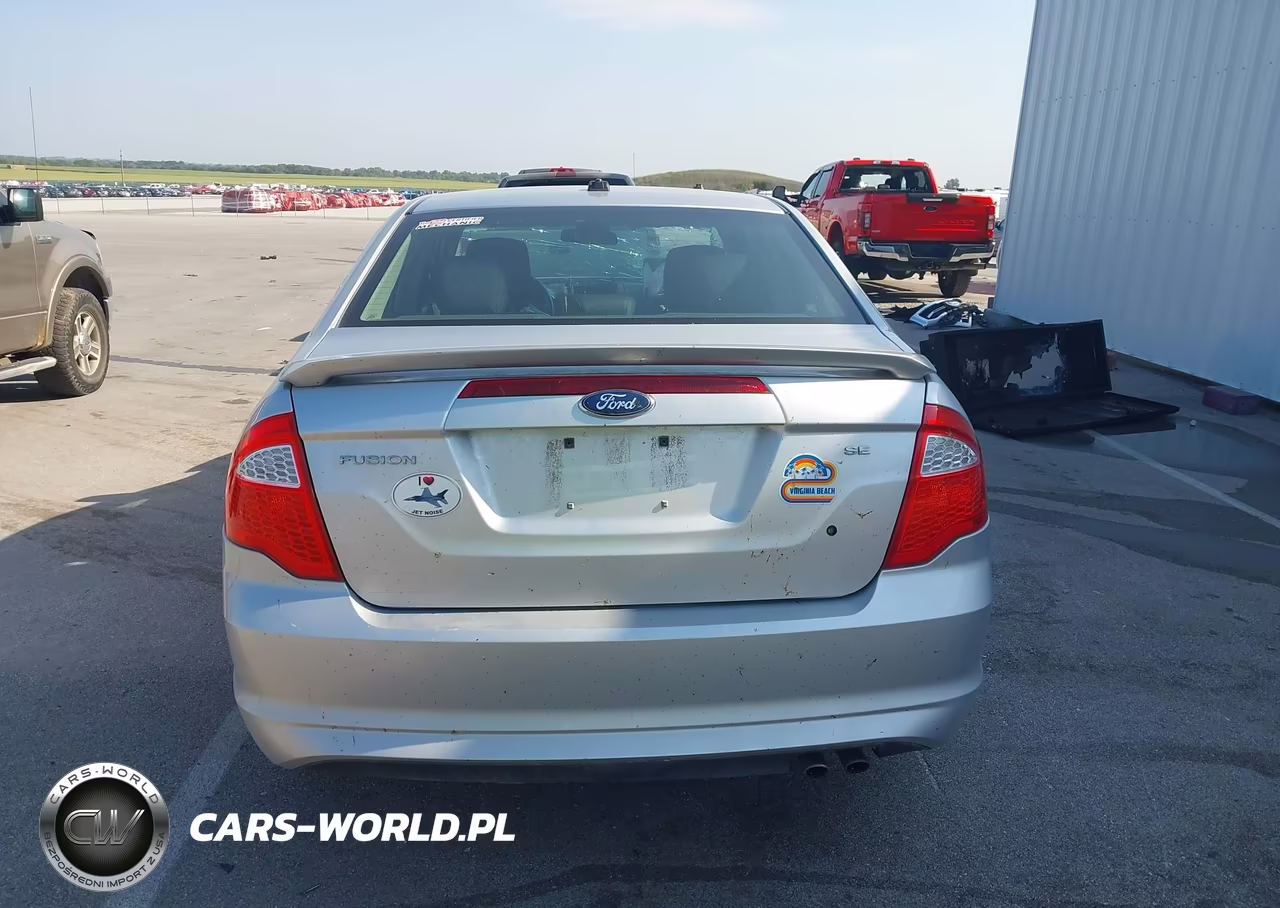 2011 Ford Fusion Se VIN:3FAHP0HA5BR309936 - 17