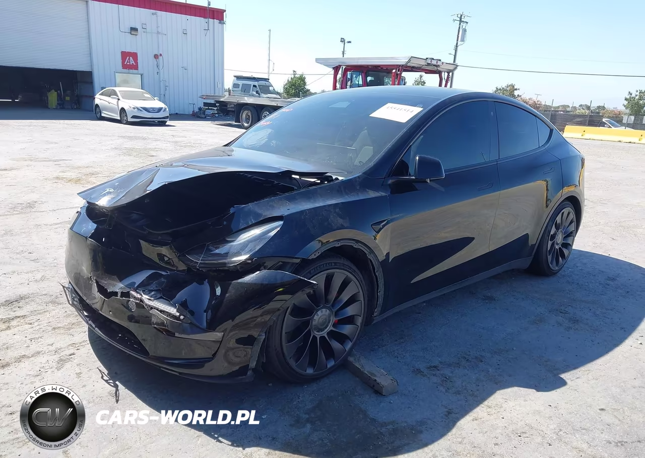 2020 Tesla Model Y Long Range Dual Motor All-Wheel Drive-Performance Dual Motor All-Wheel Drive VIN:5YJYGDEF6LF058770 - 2