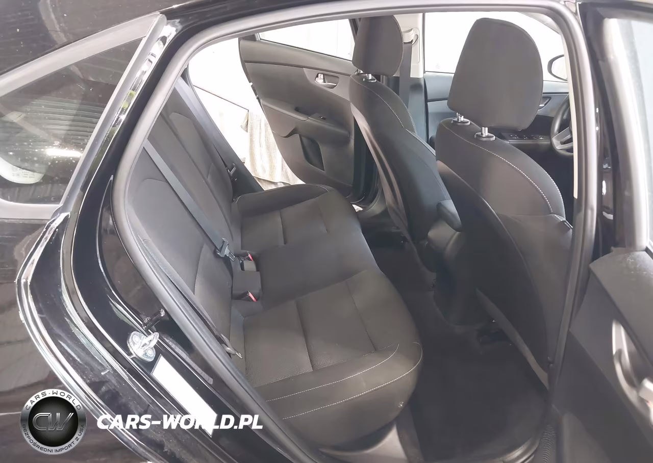 2021 Kia Forte Lxs VIN:3KPF24AD9ME339477 - 8