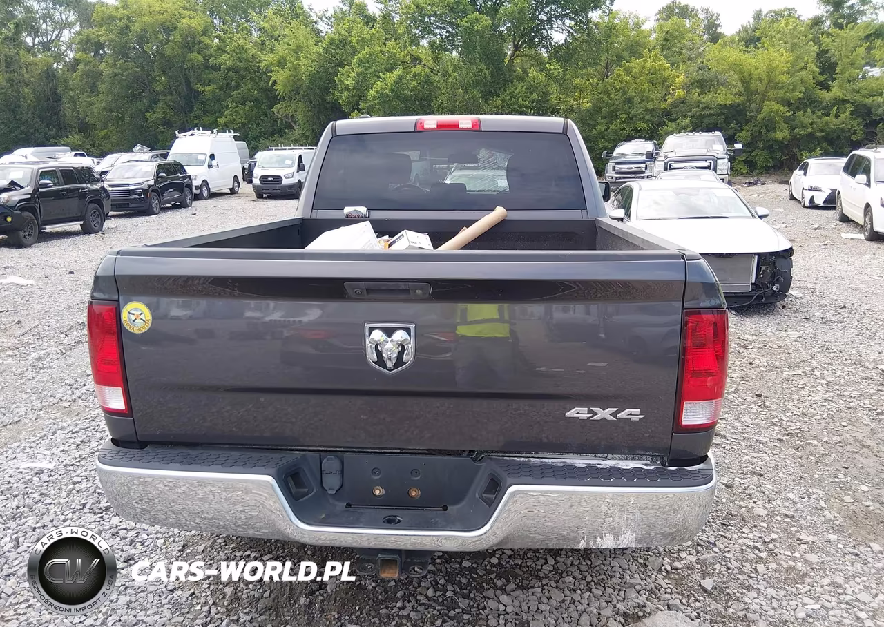 2016 Ram 1500 Tradesman VIN:1C6RR7SM6GS386340 - 16