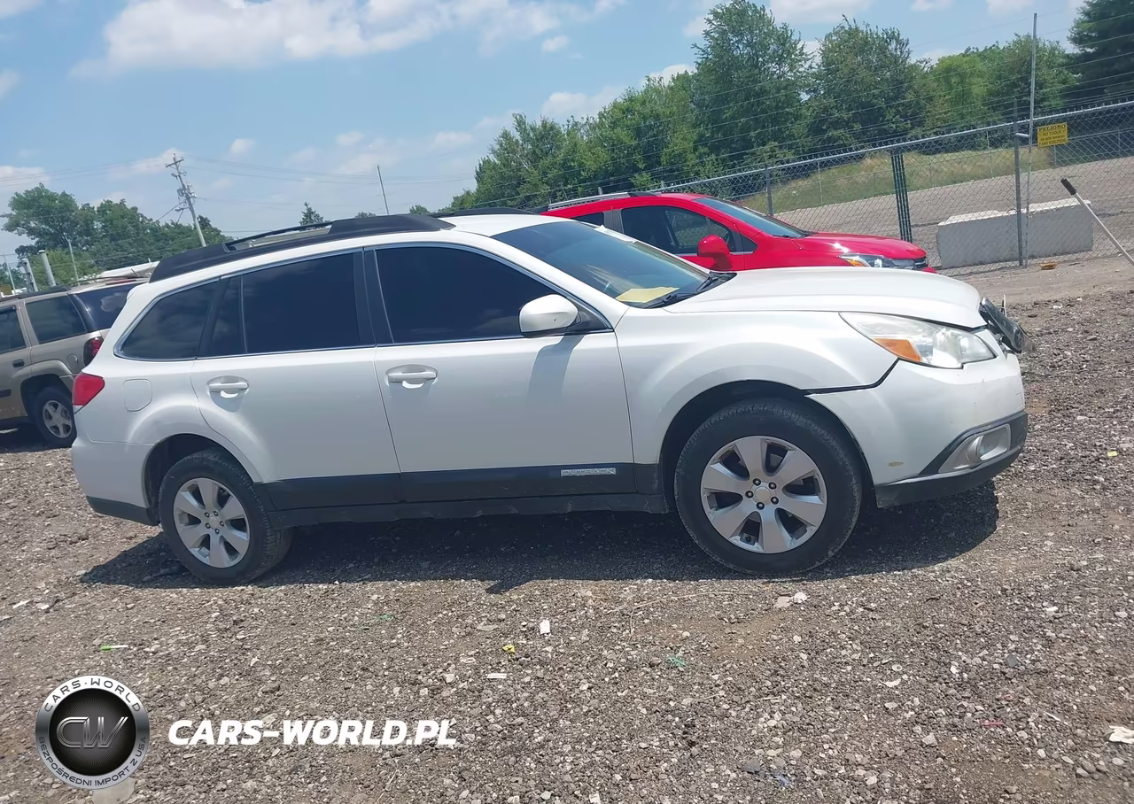 2011 Subaru Outback 2.5I Premium VIN:4S4BRCCC7B3441031 - 13