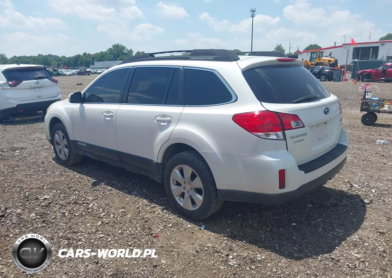 2011 Subaru Outback 2.5I Premium VIN:4S4BRCCC7B3441031 - 3