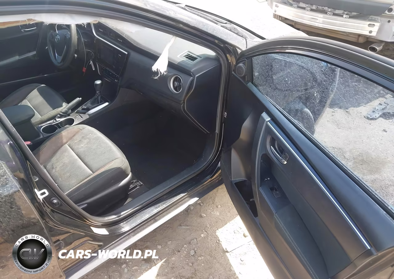 2017 Toyota Corolla Le VIN:5YFBURHE5HP668606 - 5
