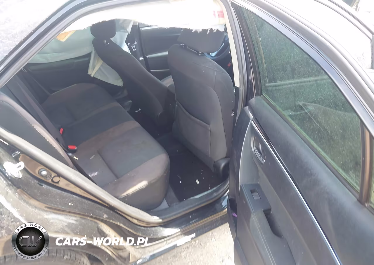 2017 Toyota Corolla Le VIN:5YFBURHE5HP668606 - 8