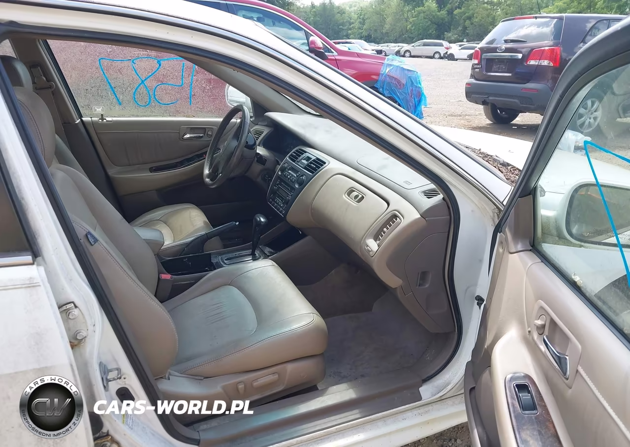 2002 Honda Accord 3.0 Ex VIN:1HGCG16522A083608 - 5