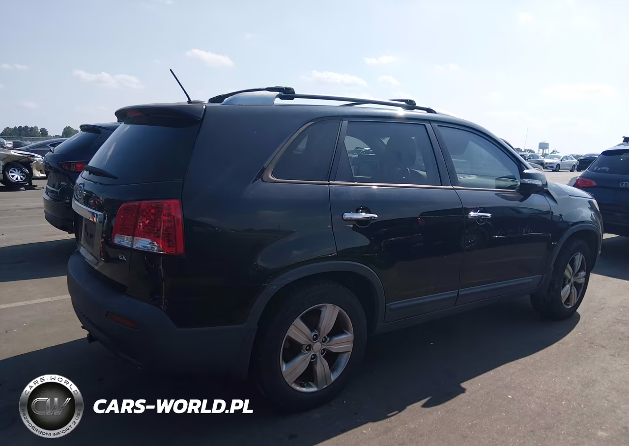 2013 Kia Sorento Ex VIN:5XYKU4A69DG333420 - 4