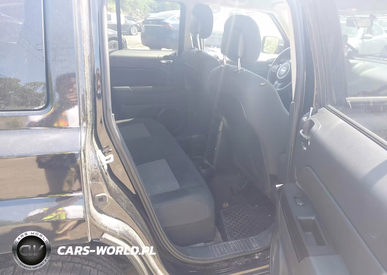 2014 Jeep Patriot Sport VIN:1C4NJRBB2ED827066 - 8