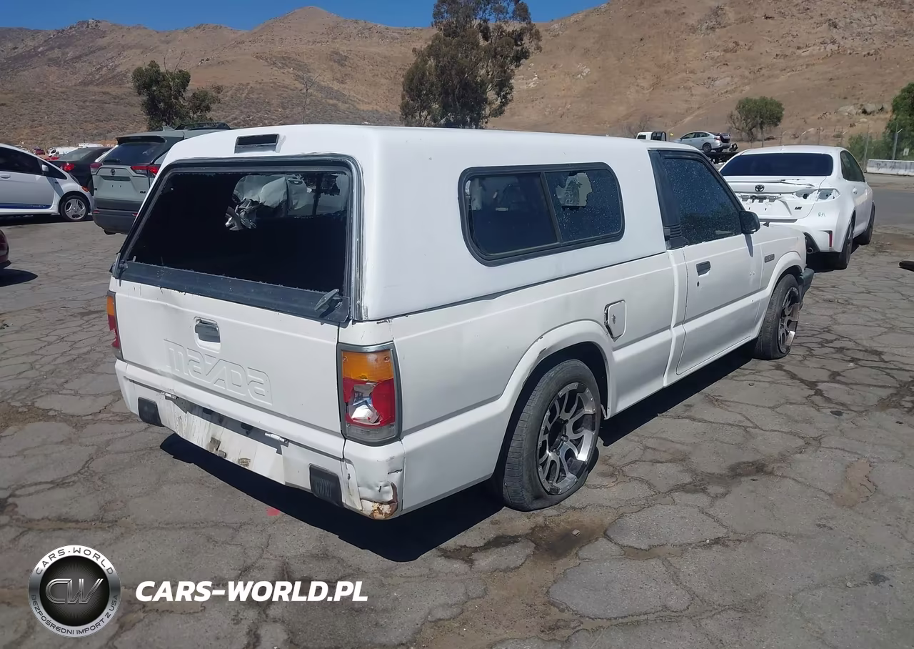 1986 Mazda B2000 VIN:JM2UF1111G0604580 - 4