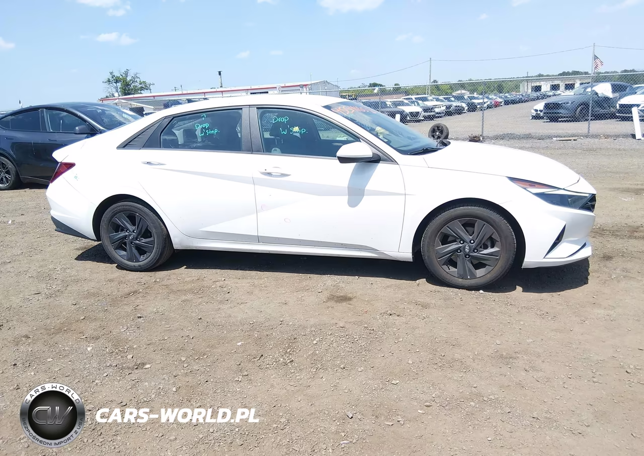 2023 Hyundai Elantra Sel VIN:5NPLM4AG0PH101623 - 13