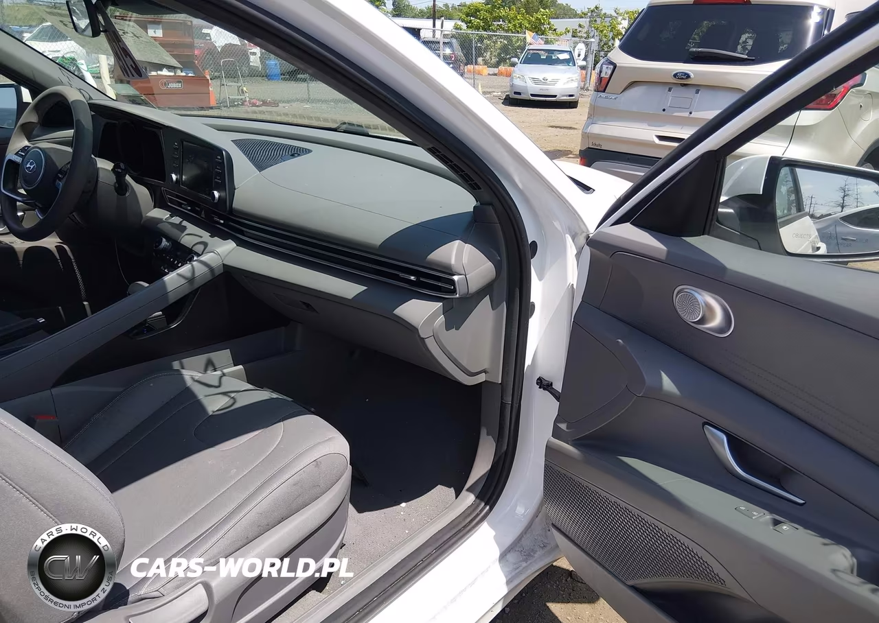 2023 Hyundai Elantra Sel VIN:5NPLM4AG0PH101623 - 5