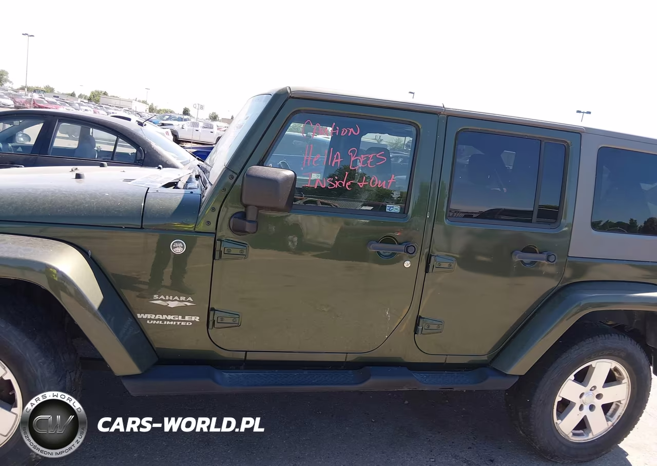 2008 Jeep Wrangler Unlimited Sahara VIN:1J4GA59168L551963 - 6